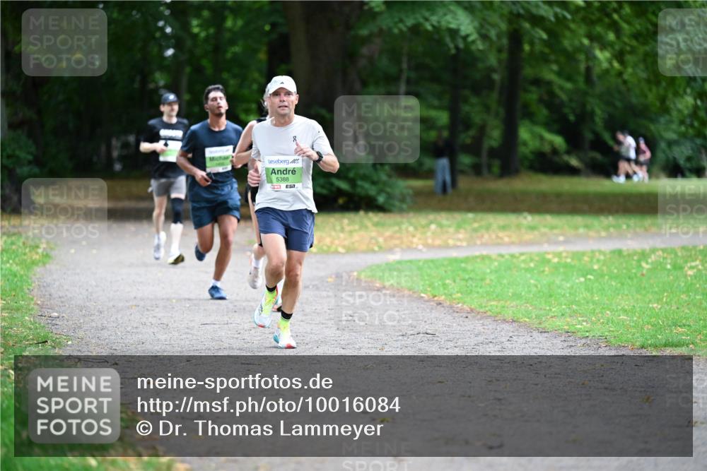 30.08.2026 - Blankeneser Heldenlauf Dr. Thomas Lammeyer http://msf.ph/oto/10016084 30.08.2026 10:01:10 Laufen 5388 meine-sportfotos.de