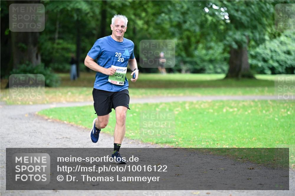 30.08.2026 - Blankeneser Heldenlauf Dr. Thomas Lammeyer http://msf.ph/oto/10016122 30.08.2026 10:01:28 Laufen 20, 20, 5058 meine-sportfotos.de