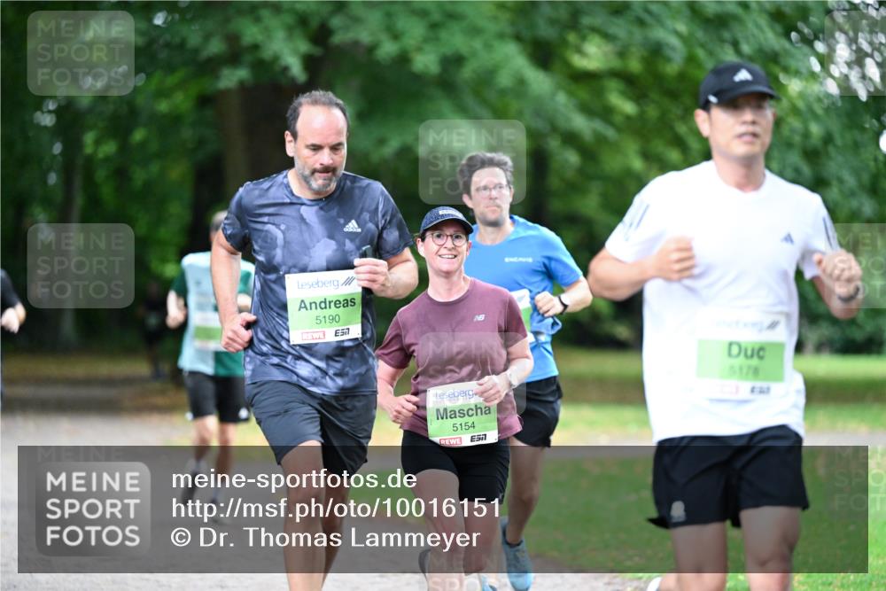 30.08.2026 - Blankeneser Heldenlauf Dr. Thomas Lammeyer http://msf.ph/oto/10016151 30.08.2026 10:01:39 Laufen 5190, 5154, 7, 5176 meine-sportfotos.de