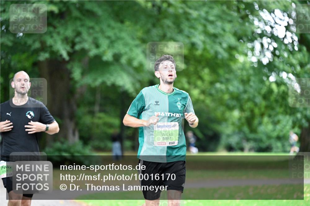 30.08.2026 - Blankeneser Heldenlauf Dr. Thomas Lammeyer http://msf.ph/oto/10016170 30.08.2026 10:01:42 Laufen 5504, 5897 meine-sportfotos.de