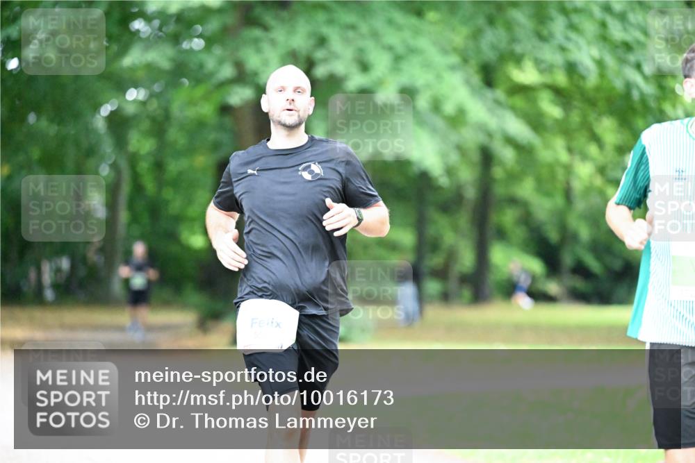 30.08.2026 - Blankeneser Heldenlauf Dr. Thomas Lammeyer http://msf.ph/oto/10016173 30.08.2026 10:01:43 Laufen 55 meine-sportfotos.de