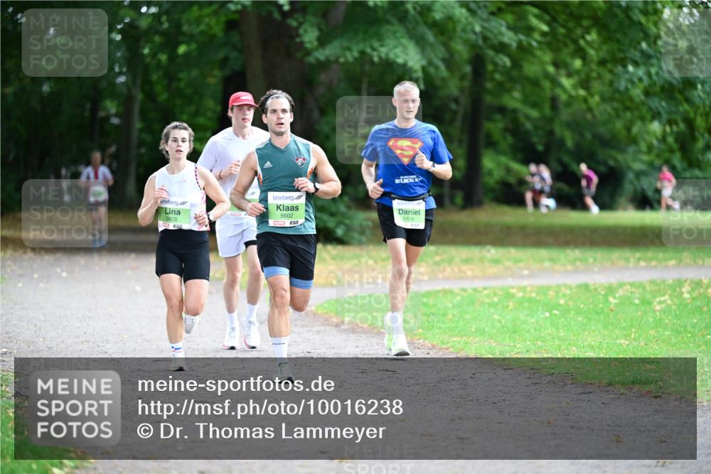 30.08.2026 - Blankeneser Heldenlauf Dr. Thomas Lammeyer http://msf.ph/oto/10016238 30.08.2026 10:02:11 Laufen 5603, 5602, 7, 5109 meine-sportfotos.de