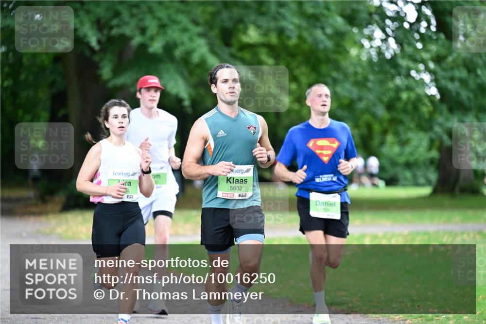 30.08.2026 - Blankeneser Heldenlauf Dr. Thomas Lammeyer http://msf.ph/oto/10016250 30.08.2026 10:02:13 Laufen 57, 5602 meine-sportfotos.de