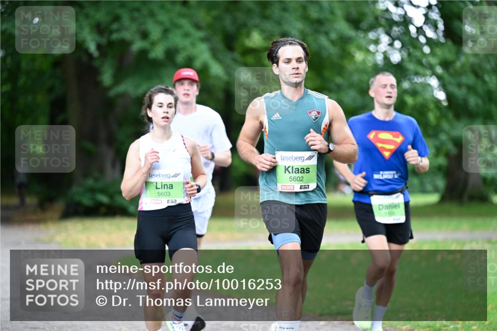 30.08.2026 - Blankeneser Heldenlauf Dr. Thomas Lammeyer http://msf.ph/oto/10016253 30.08.2026 10:02:14 Laufen 5603, 57, 5602, 57 meine-sportfotos.de