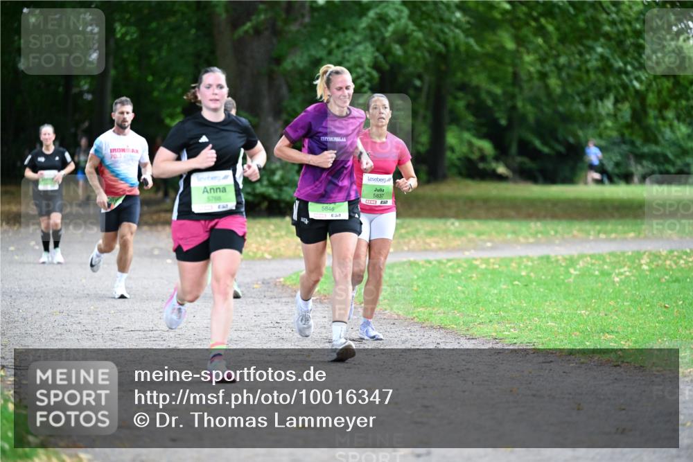 30.08.2026 - Blankeneser Heldenlauf Dr. Thomas Lammeyer http://msf.ph/oto/10016347 30.08.2026 10:02:39 Laufen 70, 3, 5768, 5846, 517, 5837 meine-sportfotos.de