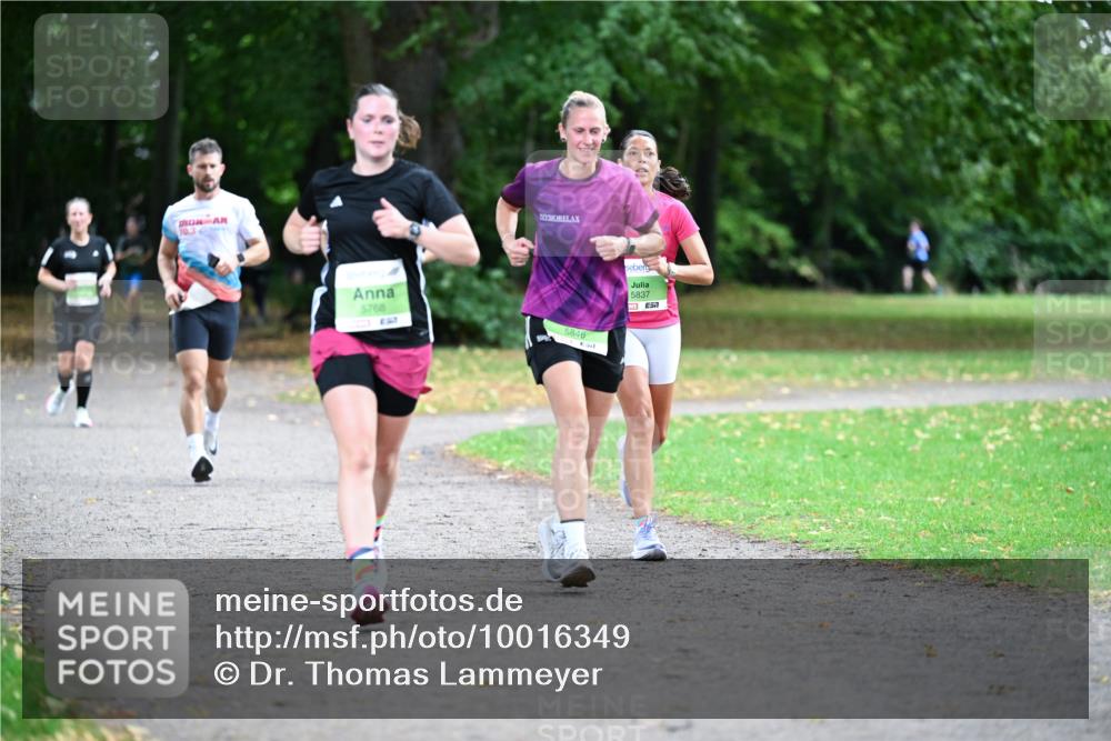 30.08.2026 - Blankeneser Heldenlauf Dr. Thomas Lammeyer http://msf.ph/oto/10016349 30.08.2026 10:02:40 Laufen 5768, 5846, 5837 meine-sportfotos.de