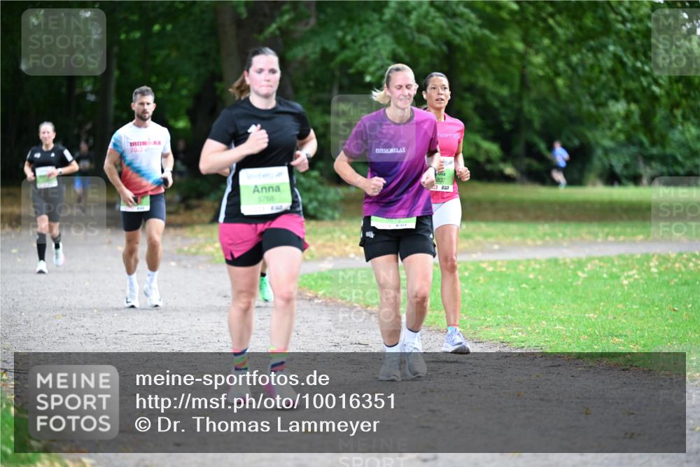 30.08.2026 - Blankeneser Heldenlauf Dr. Thomas Lammeyer http://msf.ph/oto/10016351 30.08.2026 10:02:40 Laufen 70, 3, 5768, 5837 meine-sportfotos.de