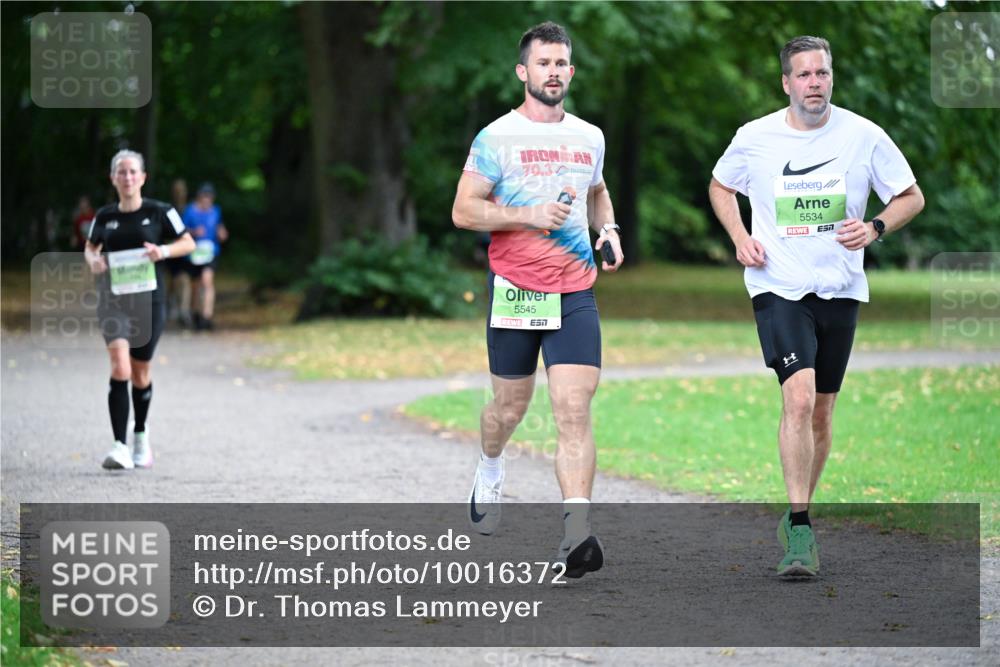 30.08.2026 - Blankeneser Heldenlauf Dr. Thomas Lammeyer http://msf.ph/oto/10016372 30.08.2026 10:02:43 Laufen 70, 30, 5545, 5534 meine-sportfotos.de