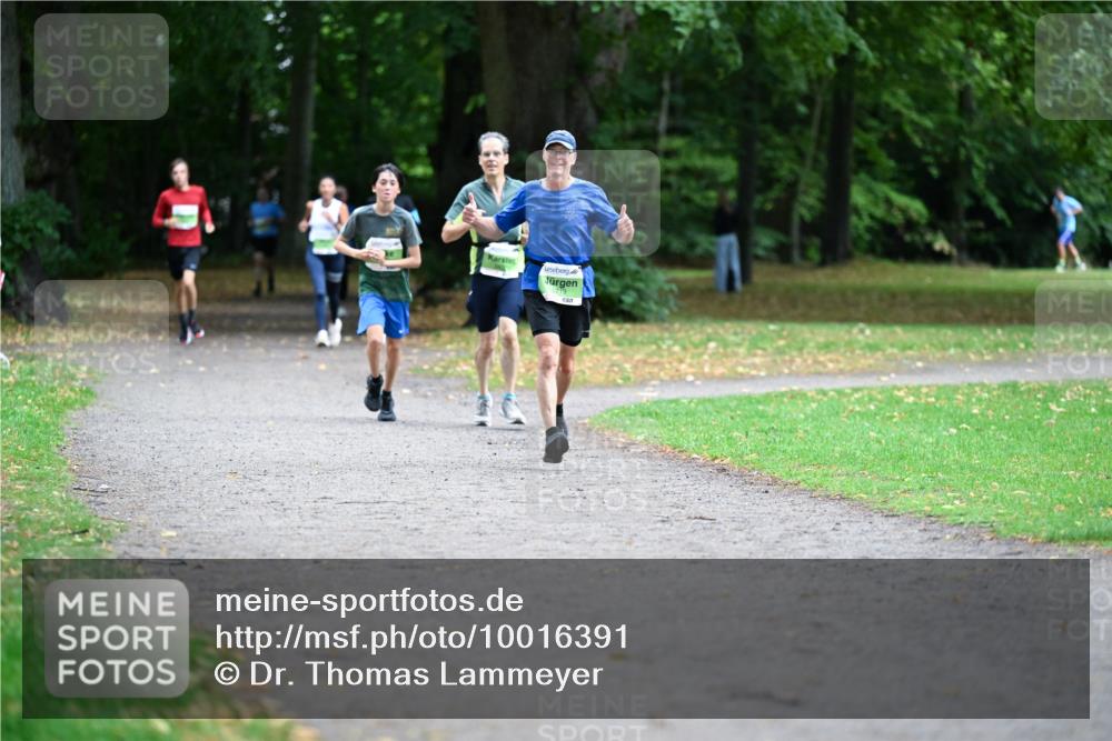 30.08.2026 - Blankeneser Heldenlauf Dr. Thomas Lammeyer http://msf.ph/oto/10016391 30.08.2026 10:02:50 Laufen 157 meine-sportfotos.de