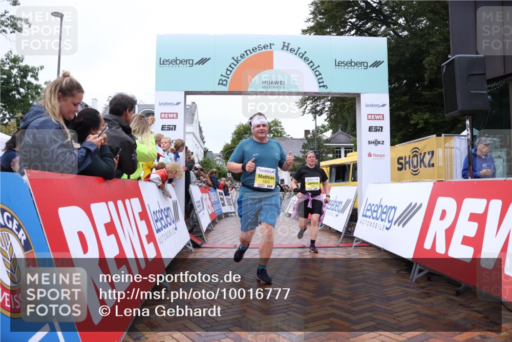 30.08.2026 - Blankeneser Heldenlauf Lena Gebhardt http://msf.ph/oto/10016777 30.08.2026 09:57:34 Ziel 1080, 1082, 1254, 1296, 1524 meine-sportfotos.de