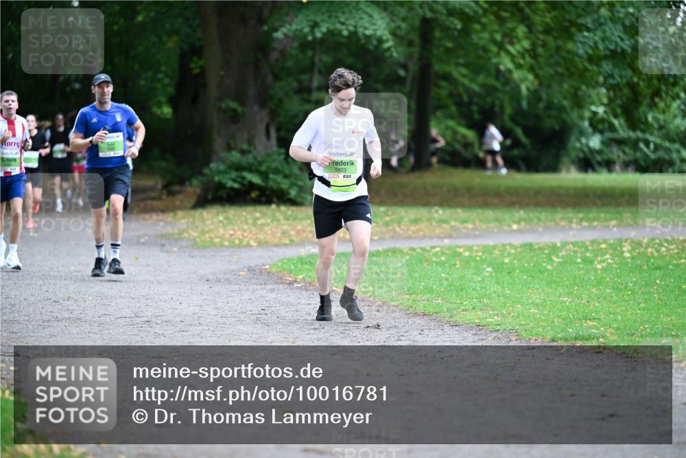 30.08.2026 - Blankeneser Heldenlauf Dr. Thomas Lammeyer http://msf.ph/oto/10016781 30.08.2026 10:04:15 Laufen 1708, 5823 meine-sportfotos.de