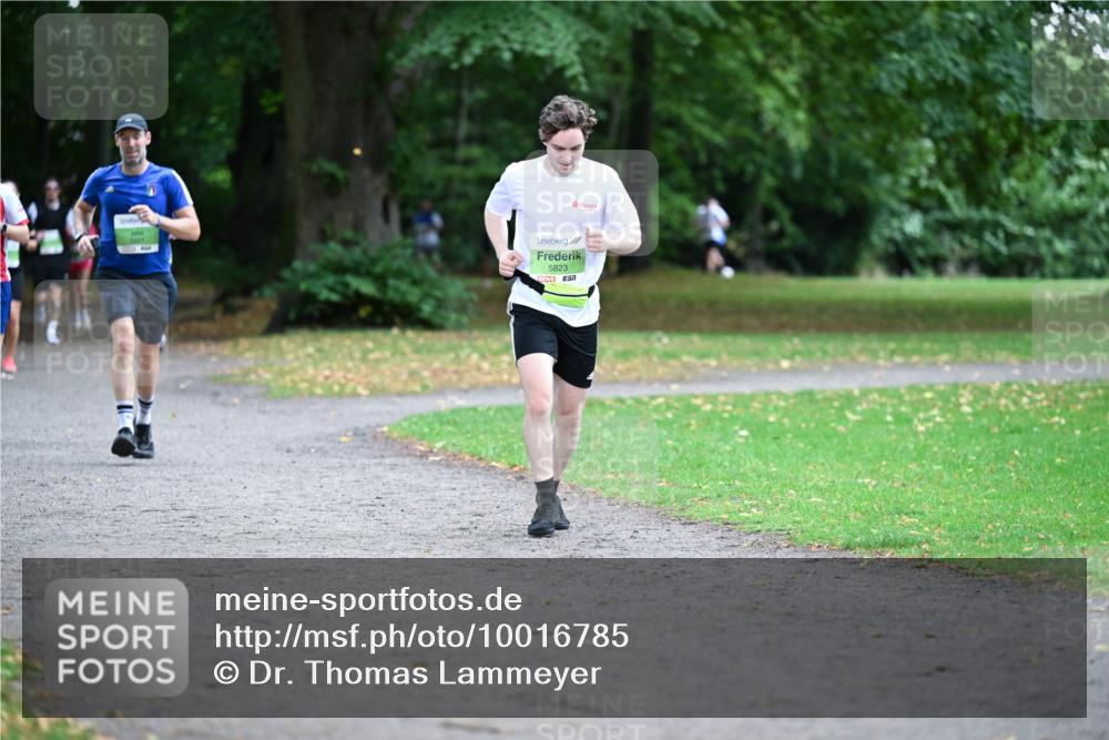 30.08.2026 - Blankeneser Heldenlauf Dr. Thomas Lammeyer http://msf.ph/oto/10016785 30.08.2026 10:04:16 Laufen 5823 meine-sportfotos.de