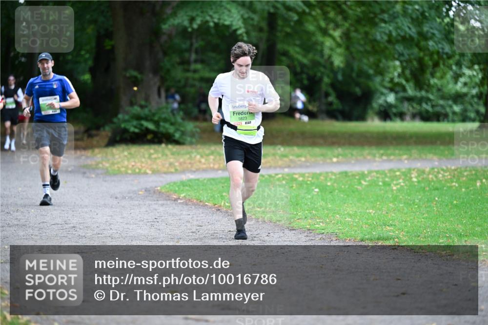 30.08.2026 - Blankeneser Heldenlauf Dr. Thomas Lammeyer http://msf.ph/oto/10016786 30.08.2026 10:04:16 Laufen 5823 meine-sportfotos.de