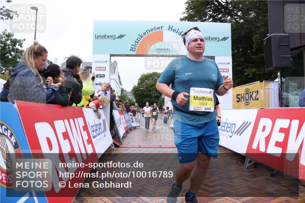 30.08.2026 - Blankeneser Heldenlauf Lena Gebhardt http://msf.ph/oto/10016789 30.08.2026 09:57:35 Ziel 1080, 1082, 1254, 1524 meine-sportfotos.de