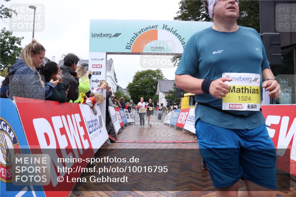 30.08.2026 - Blankeneser Heldenlauf Lena Gebhardt http://msf.ph/oto/10016795 30.08.2026 09:57:36 Ziel 1080, 1082, 1254, 1524 meine-sportfotos.de