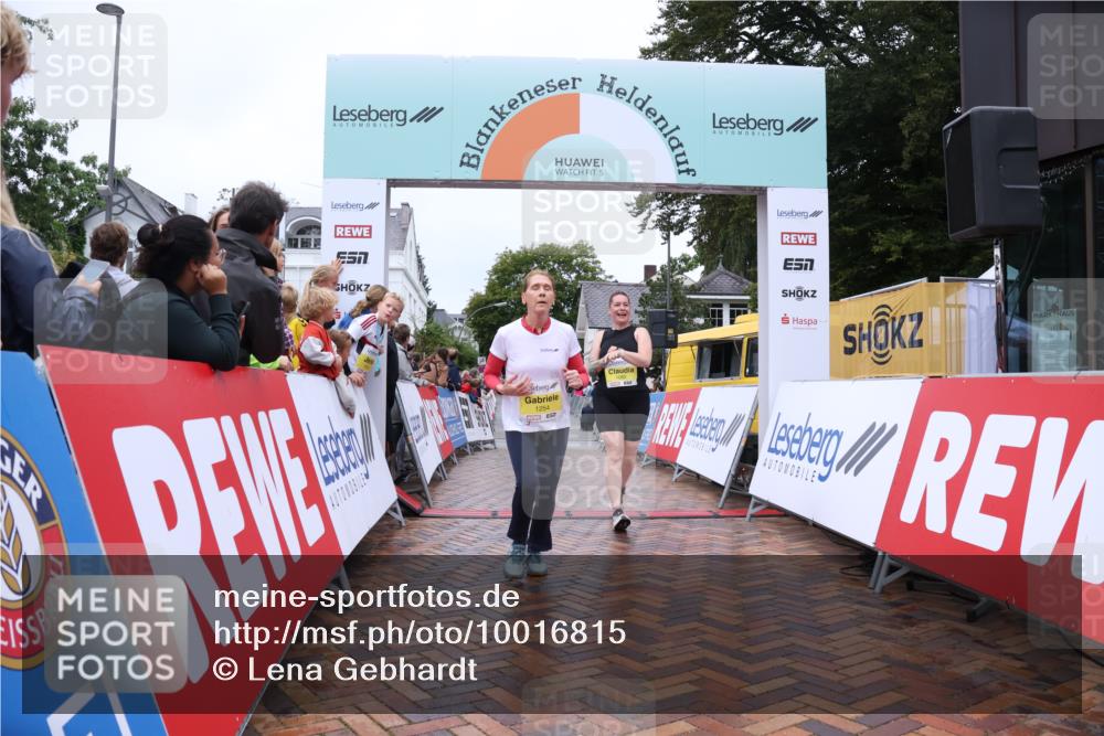 30.08.2026 - Blankeneser Heldenlauf Lena Gebhardt http://msf.ph/oto/10016815 30.08.2026 09:57:39 Ziel 1080, 1082, 1254, 1524 meine-sportfotos.de