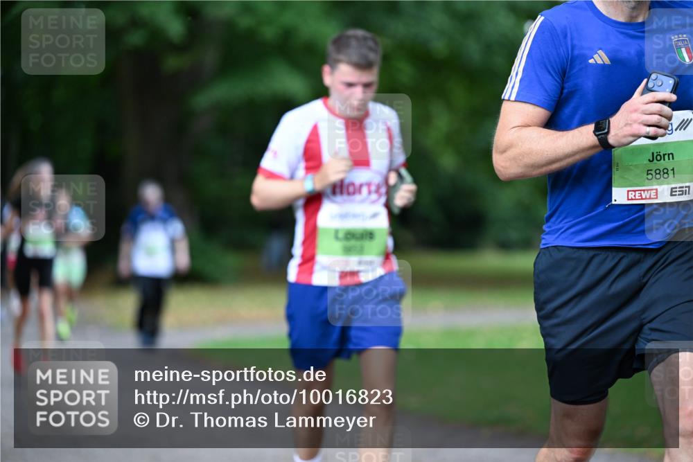 30.08.2026 - Blankeneser Heldenlauf Dr. Thomas Lammeyer http://msf.ph/oto/10016823 30.08.2026 10:04:21 Laufen 5881, 57 meine-sportfotos.de