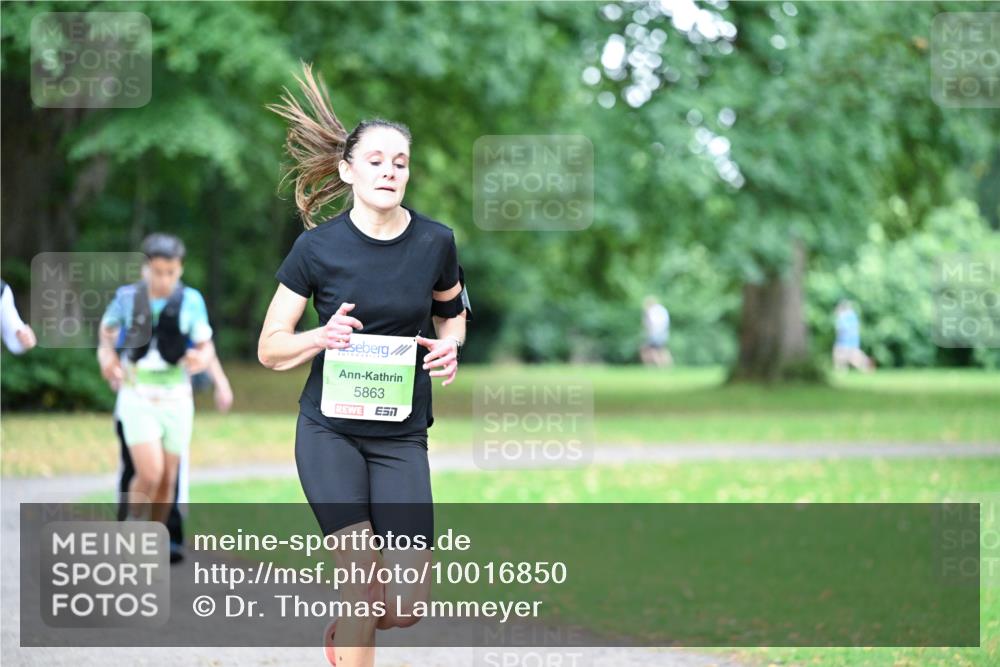 30.08.2026 - Blankeneser Heldenlauf Dr. Thomas Lammeyer http://msf.ph/oto/10016850 30.08.2026 10:04:26 Laufen 5863 meine-sportfotos.de