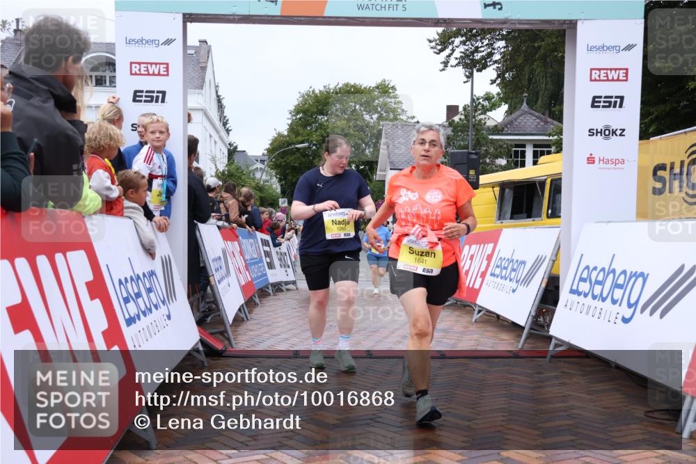 30.08.2026 - Blankeneser Heldenlauf Lena Gebhardt http://msf.ph/oto/10016868 30.08.2026 09:57:47 Ziel 1260, 1610, 1611, 1641, 1685 meine-sportfotos.de