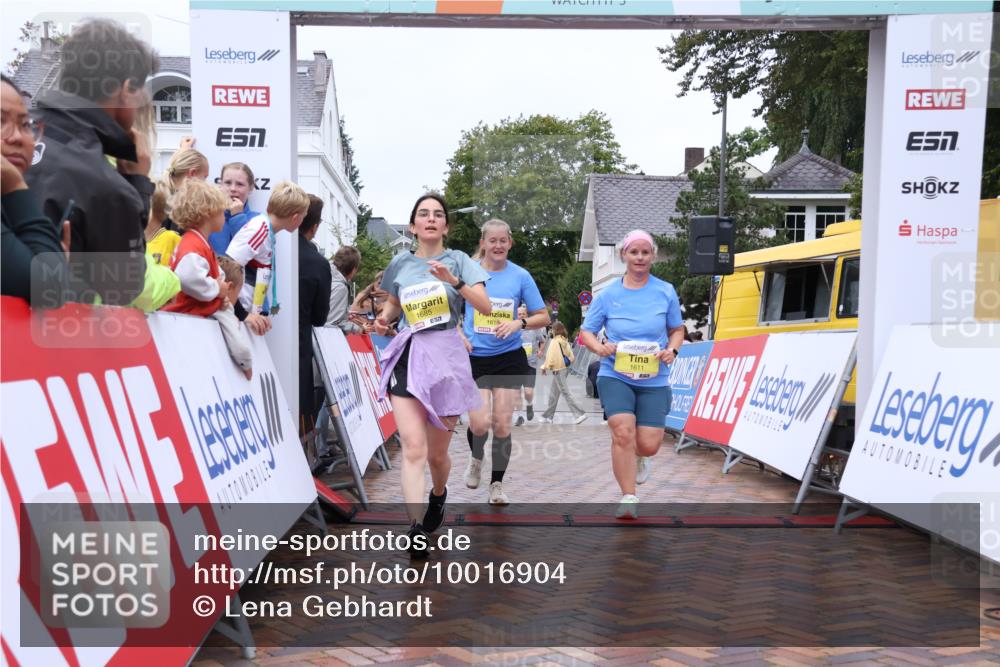 30.08.2026 - Blankeneser Heldenlauf Lena Gebhardt http://msf.ph/oto/10016904 30.08.2026 09:57:50 Ziel 1260, 1610, 1611, 1641, 1685 meine-sportfotos.de