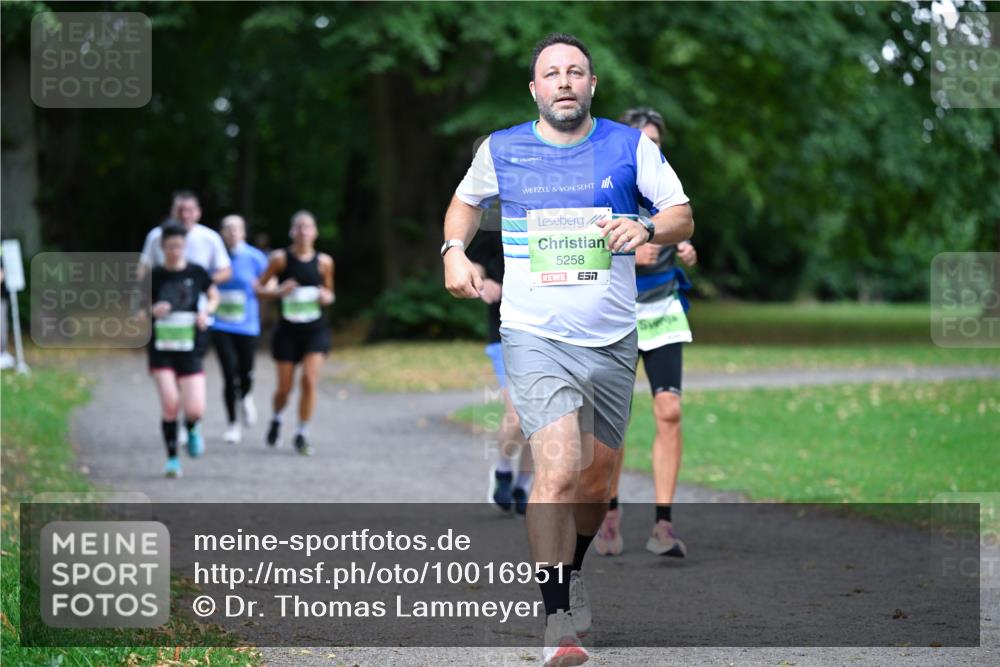 30.08.2026 - Blankeneser Heldenlauf Dr. Thomas Lammeyer http://msf.ph/oto/10016951 30.08.2026 10:04:42 Laufen 5258, 57 meine-sportfotos.de