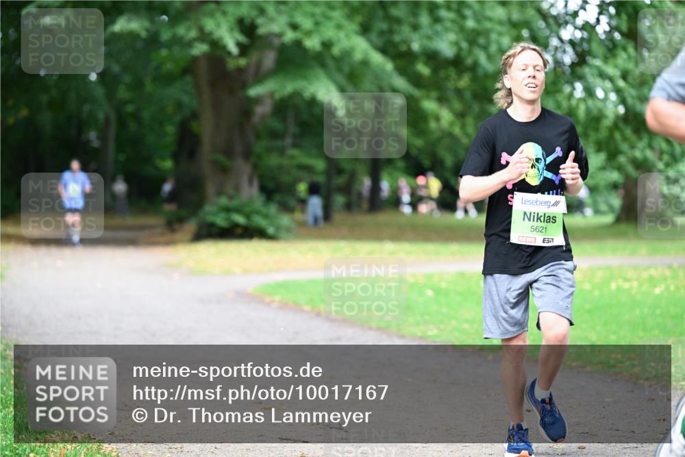 30.08.2026 - Blankeneser Heldenlauf Dr. Thomas Lammeyer http://msf.ph/oto/10017167 30.08.2026 10:05:23 Laufen 5621 meine-sportfotos.de