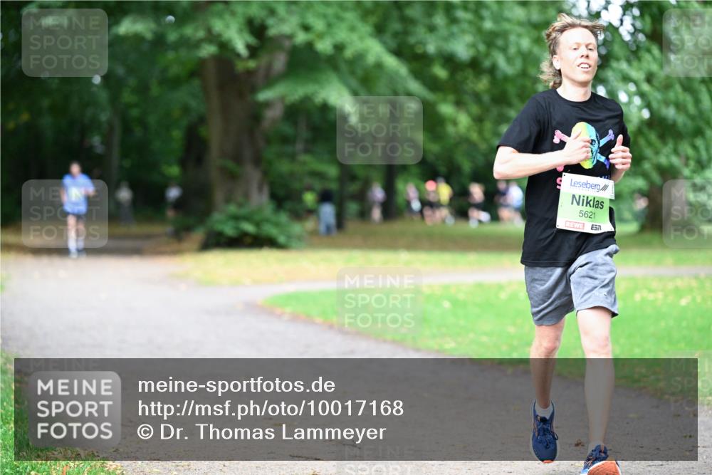 30.08.2026 - Blankeneser Heldenlauf Dr. Thomas Lammeyer http://msf.ph/oto/10017168 30.08.2026 10:05:23 Laufen 5621 meine-sportfotos.de