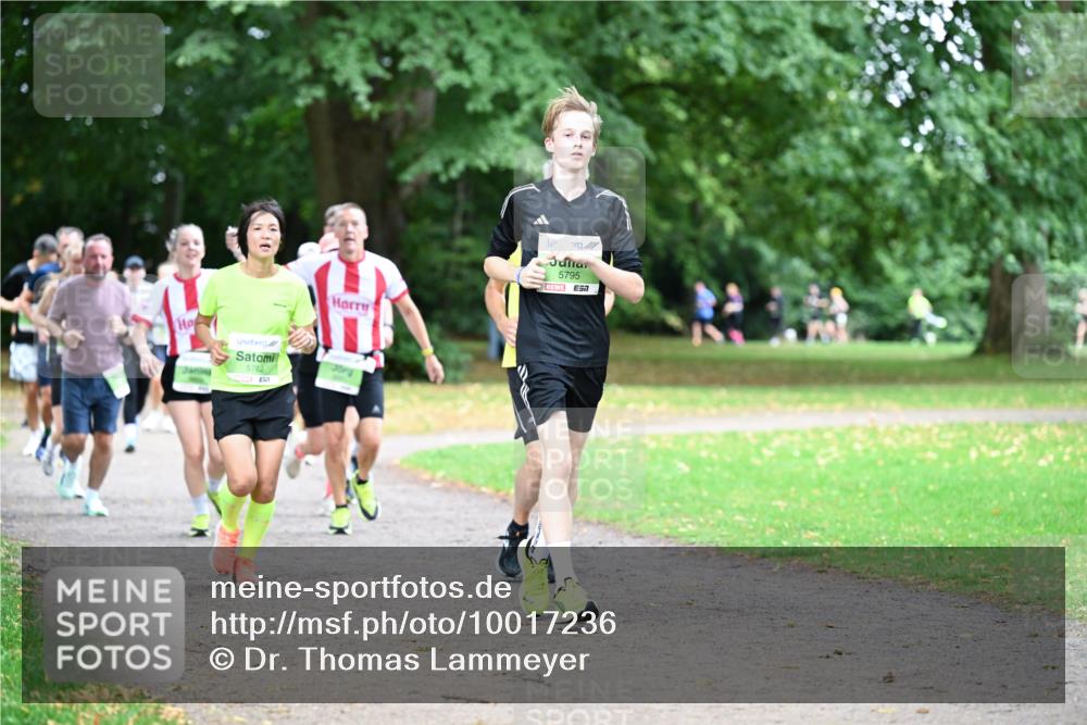 30.08.2026 - Blankeneser Heldenlauf Dr. Thomas Lammeyer http://msf.ph/oto/10017236 30.08.2026 10:05:51 Laufen 5762, 5795 meine-sportfotos.de