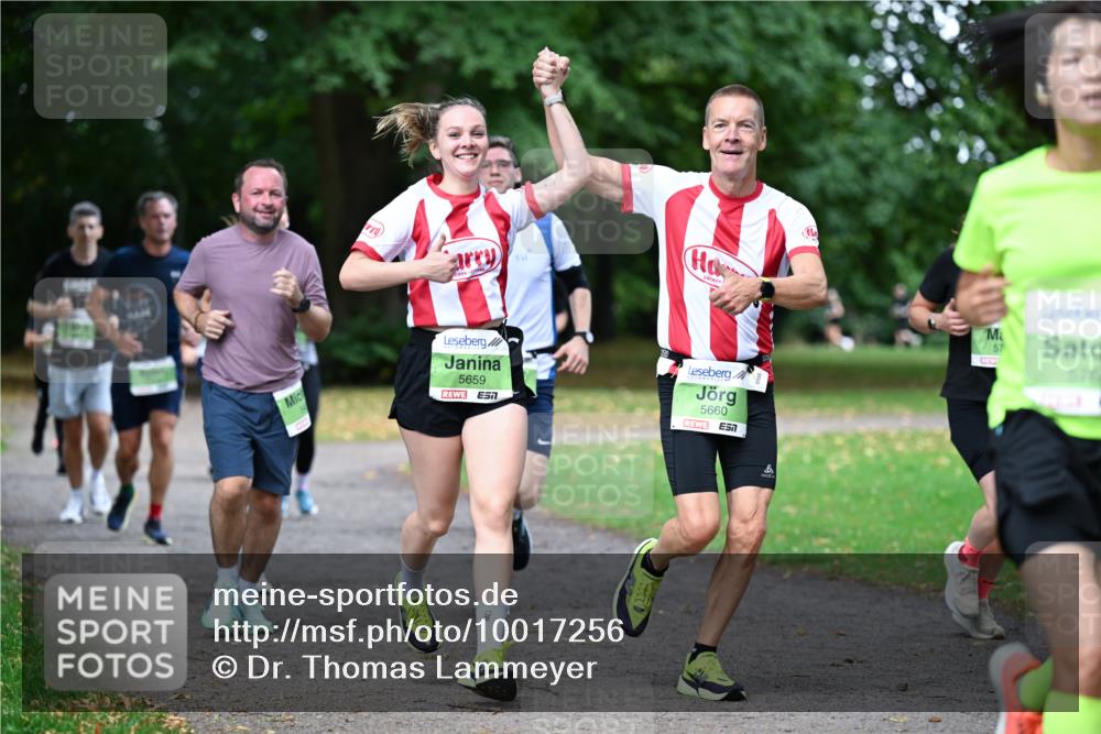 30.08.2026 - Blankeneser Heldenlauf Dr. Thomas Lammeyer http://msf.ph/oto/10017256 30.08.2026 10:05:54 Laufen 5659, 7, 5660, 7, 576 meine-sportfotos.de