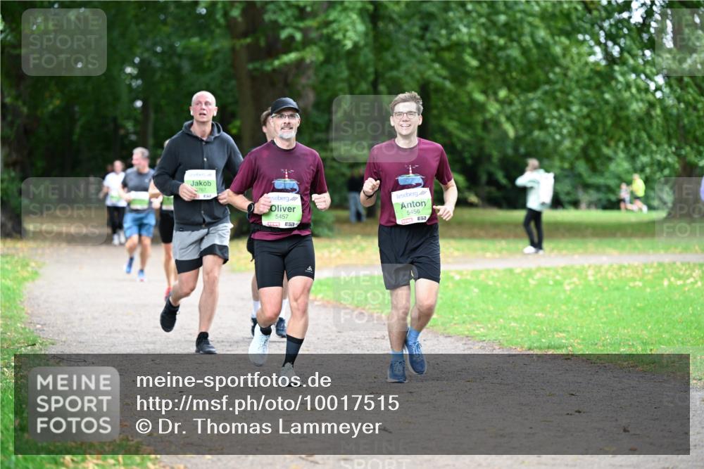30.08.2026 - Blankeneser Heldenlauf Dr. Thomas Lammeyer http://msf.ph/oto/10017515 30.08.2026 10:06:40 Laufen 6, 5767, 5457, 5456 meine-sportfotos.de