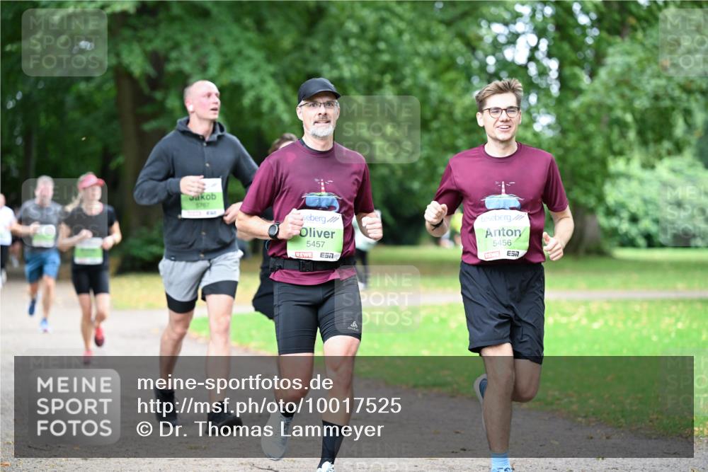 30.08.2026 - Blankeneser Heldenlauf Dr. Thomas Lammeyer http://msf.ph/oto/10017525 30.08.2026 10:06:41 Laufen 5767, 5457, 5456, 7 meine-sportfotos.de