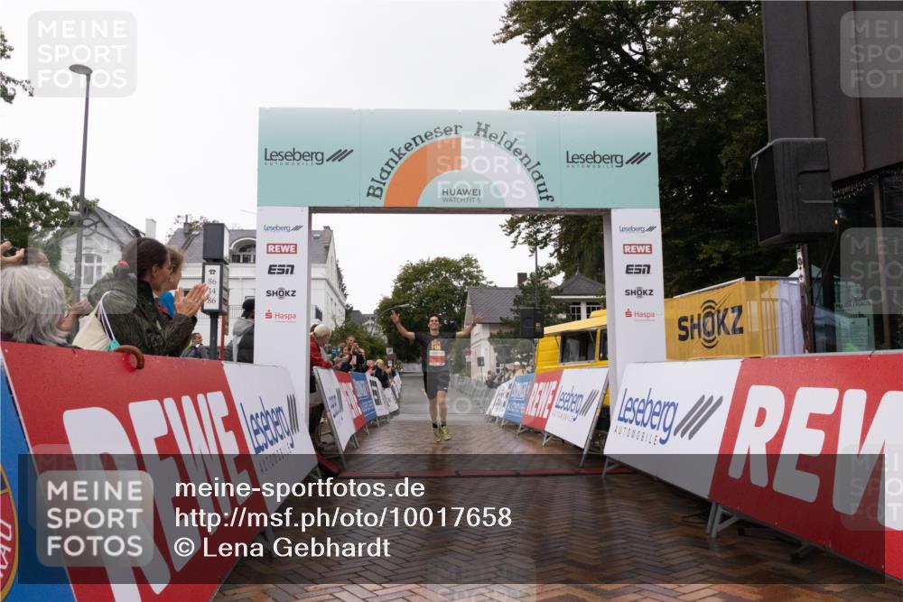 30.08.2026 - Blankeneser Heldenlauf Lena Gebhardt http://msf.ph/oto/10017658 30.08.2026 09:15:23 Ziel 3734 meine-sportfotos.de