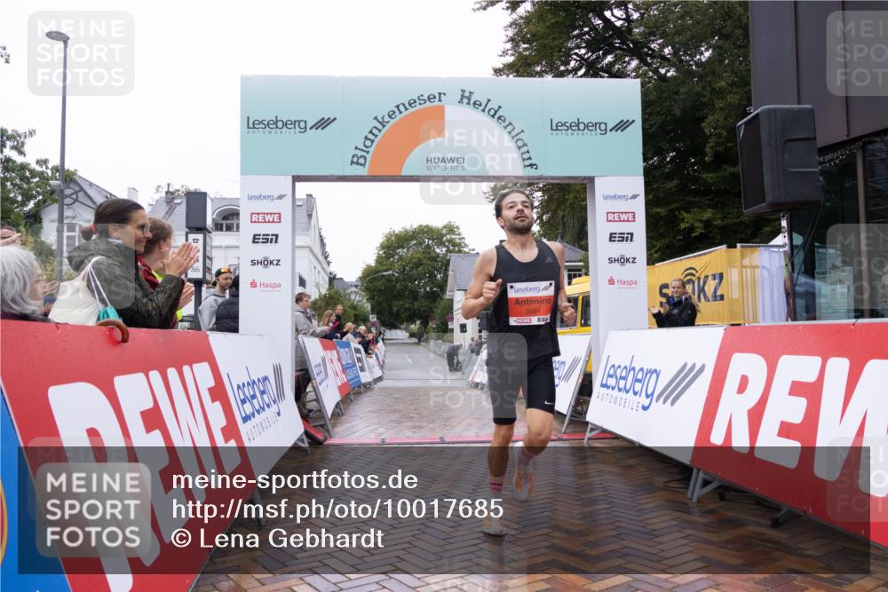30.08.2026 - Blankeneser Heldenlauf Lena Gebhardt http://msf.ph/oto/10017685 30.08.2026 09:16:33 Ziel 3591 meine-sportfotos.de