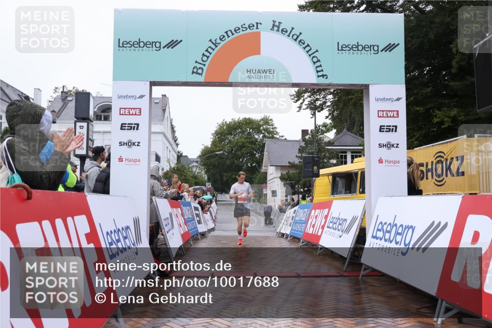30.08.2026 - Blankeneser Heldenlauf Lena Gebhardt http://msf.ph/oto/10017688 30.08.2026 09:17:17 Ziel 3726 meine-sportfotos.de