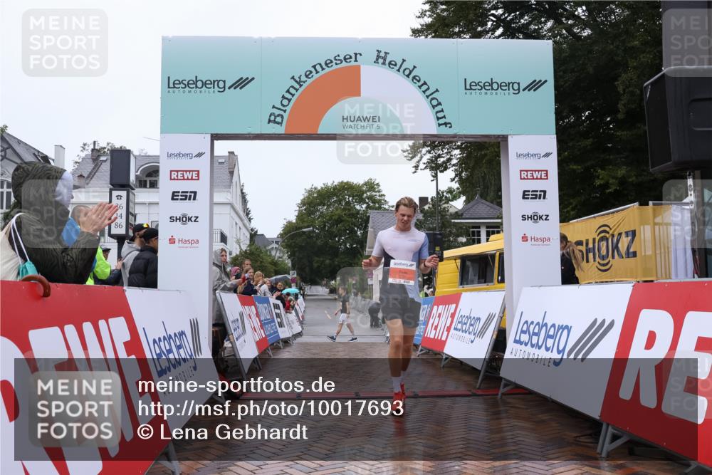 30.08.2026 - Blankeneser Heldenlauf Lena Gebhardt http://msf.ph/oto/10017693 30.08.2026 09:17:19 Ziel 3726 meine-sportfotos.de