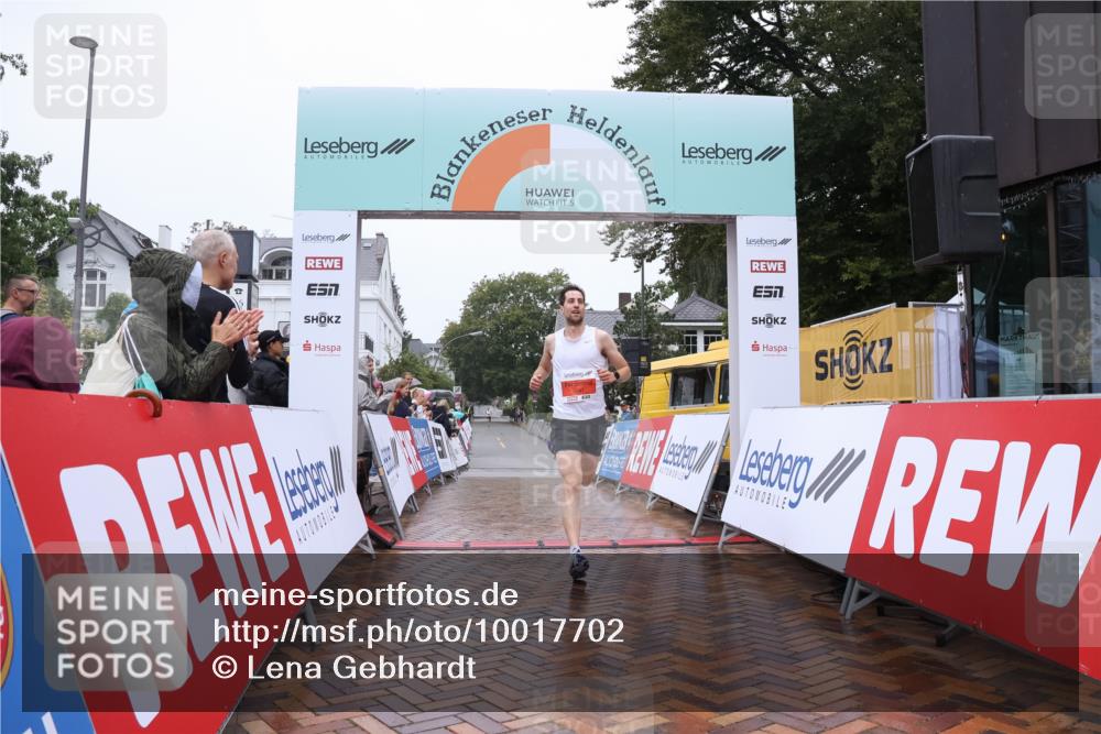 30.08.2026 - Blankeneser Heldenlauf Lena Gebhardt http://msf.ph/oto/10017702 30.08.2026 09:18:00 Ziel 3681 meine-sportfotos.de