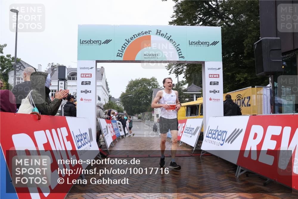 30.08.2026 - Blankeneser Heldenlauf Lena Gebhardt http://msf.ph/oto/10017716 30.08.2026 09:18:17 Ziel 3688 meine-sportfotos.de