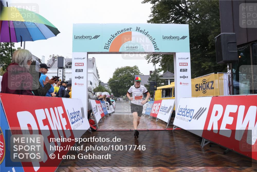 30.08.2026 - Blankeneser Heldenlauf Lena Gebhardt http://msf.ph/oto/10017746 30.08.2026 09:21:00 Ziel 3521 meine-sportfotos.de