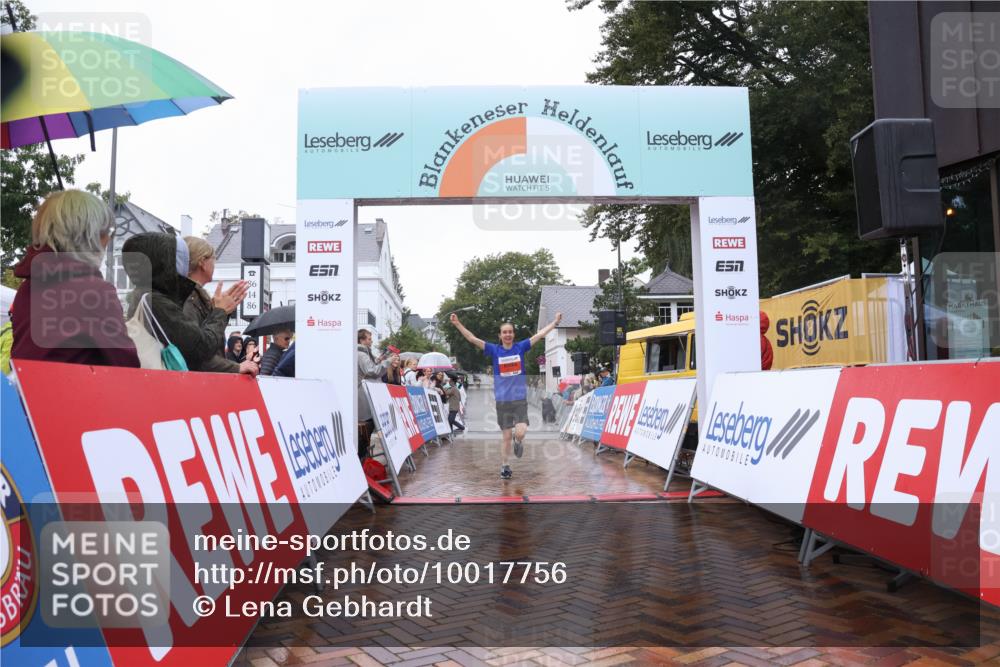 30.08.2026 - Blankeneser Heldenlauf Lena Gebhardt http://msf.ph/oto/10017756 30.08.2026 09:21:20 Ziel 3637 meine-sportfotos.de