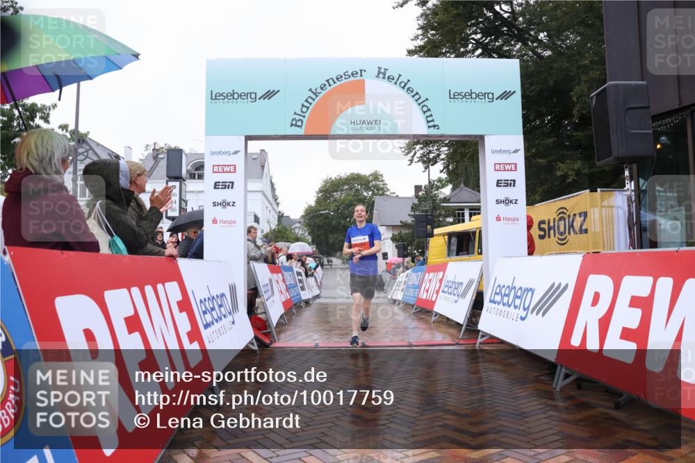 30.08.2026 - Blankeneser Heldenlauf Lena Gebhardt http://msf.ph/oto/10017759 30.08.2026 09:21:21 Ziel 3637 meine-sportfotos.de