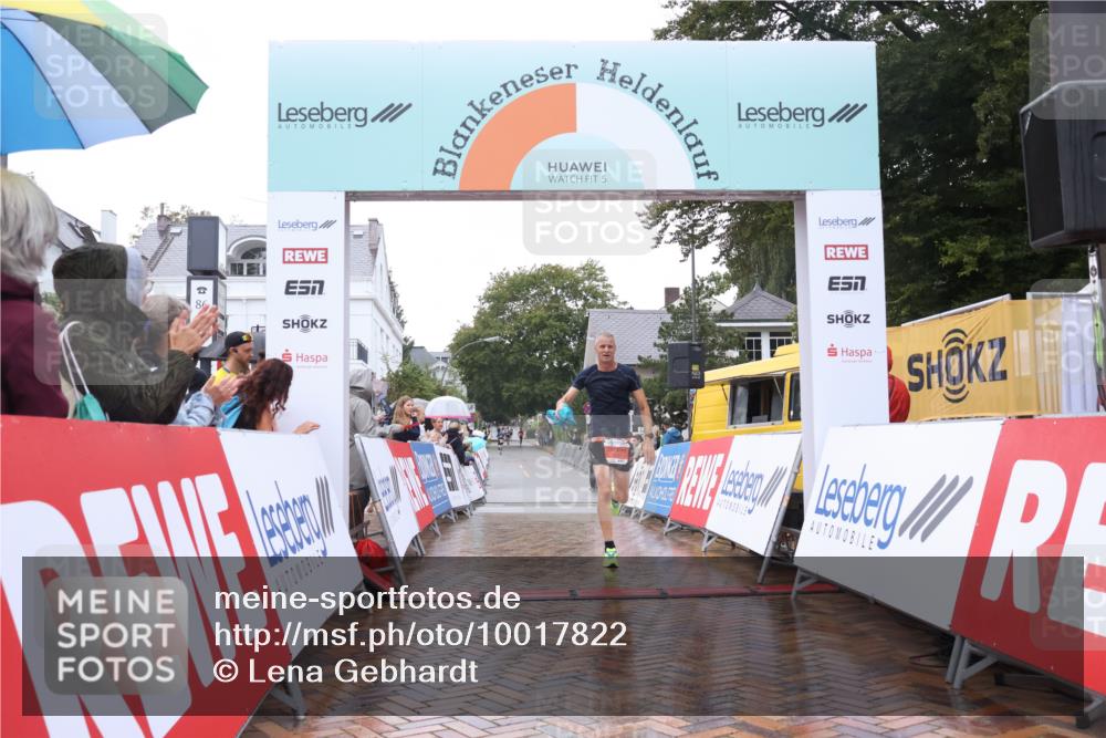 30.08.2026 - Blankeneser Heldenlauf Lena Gebhardt http://msf.ph/oto/10017822 30.08.2026 09:22:25 Ziel 3520, 3674, 3712 meine-sportfotos.de
