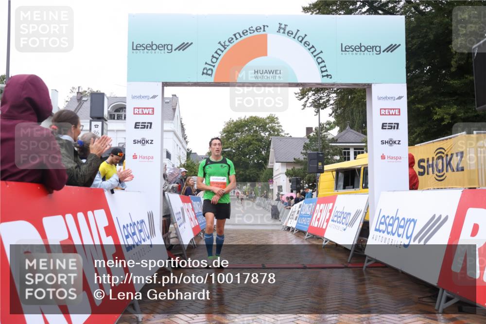 30.08.2026 - Blankeneser Heldenlauf Lena Gebhardt http://msf.ph/oto/10017878 30.08.2026 09:23:03 Ziel 3650 meine-sportfotos.de