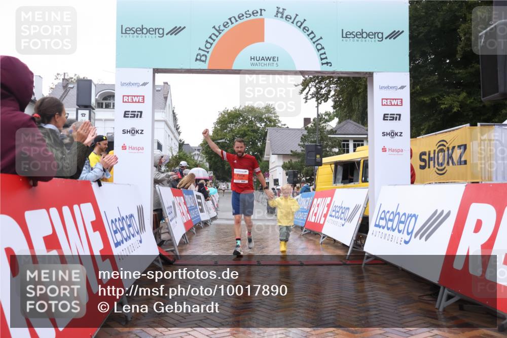30.08.2026 - Blankeneser Heldenlauf Lena Gebhardt http://msf.ph/oto/10017890 30.08.2026 09:23:26 Ziel 3694 meine-sportfotos.de