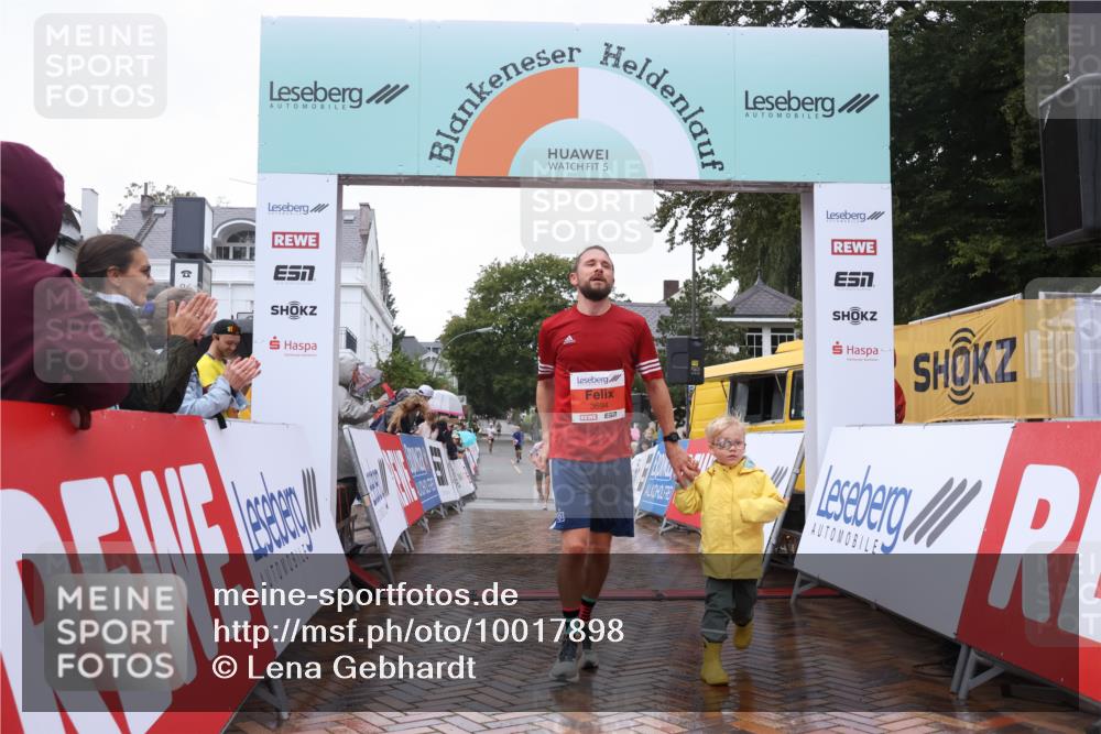 30.08.2026 - Blankeneser Heldenlauf Lena Gebhardt http://msf.ph/oto/10017898 30.08.2026 09:23:27 Ziel 3694 meine-sportfotos.de