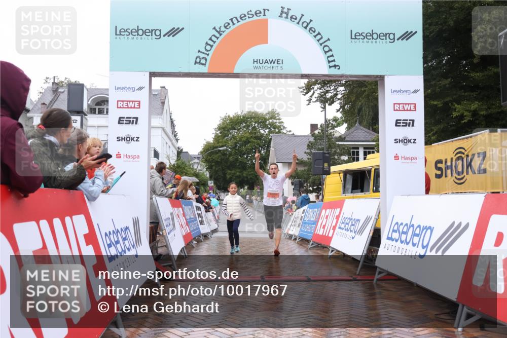 30.08.2026 - Blankeneser Heldenlauf Lena Gebhardt http://msf.ph/oto/10017967 30.08.2026 09:24:38 Ziel 3575, 3642 meine-sportfotos.de