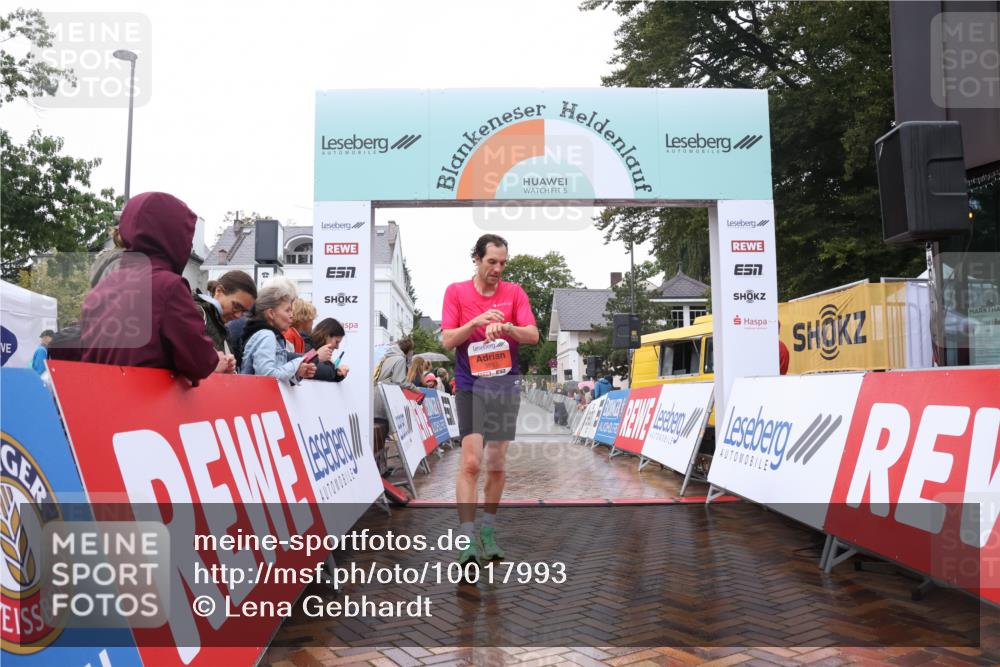 30.08.2026 - Blankeneser Heldenlauf Lena Gebhardt http://msf.ph/oto/10017993 30.08.2026 09:24:50 Ziel 3642, 3683 meine-sportfotos.de