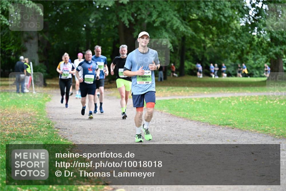 30.08.2026 - Blankeneser Heldenlauf Dr. Thomas Lammeyer http://msf.ph/oto/10018018 30.08.2026 10:07:43 Laufen 5625 meine-sportfotos.de