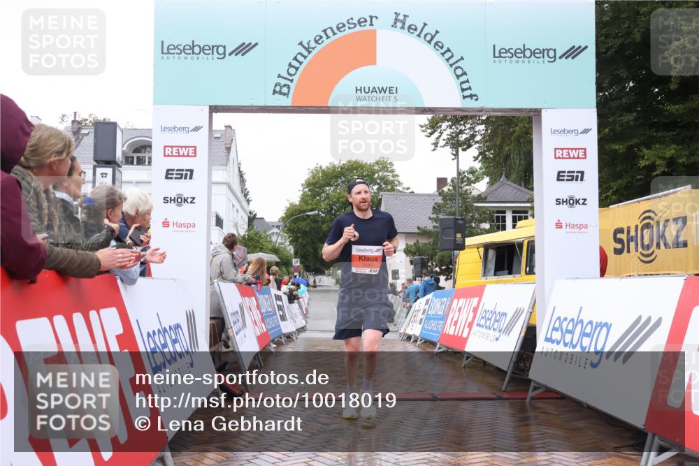 30.08.2026 - Blankeneser Heldenlauf Lena Gebhardt http://msf.ph/oto/10018019 30.08.2026 09:25:12 Ziel 3583, 3587 meine-sportfotos.de