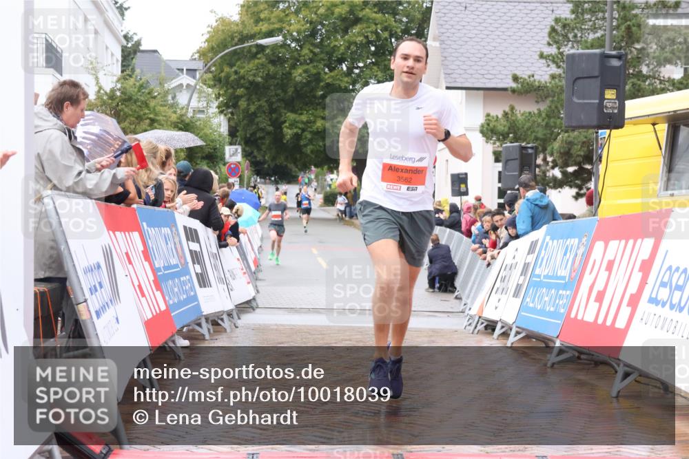 30.08.2026 - Blankeneser Heldenlauf Lena Gebhardt http://msf.ph/oto/10018039 30.08.2026 09:25:46 Ziel 3559, 3562 meine-sportfotos.de