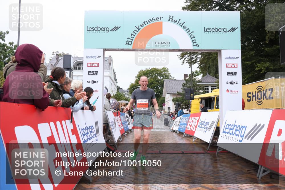 30.08.2026 - Blankeneser Heldenlauf Lena Gebhardt http://msf.ph/oto/10018050 30.08.2026 09:25:56 Ziel 3571, 3633 meine-sportfotos.de